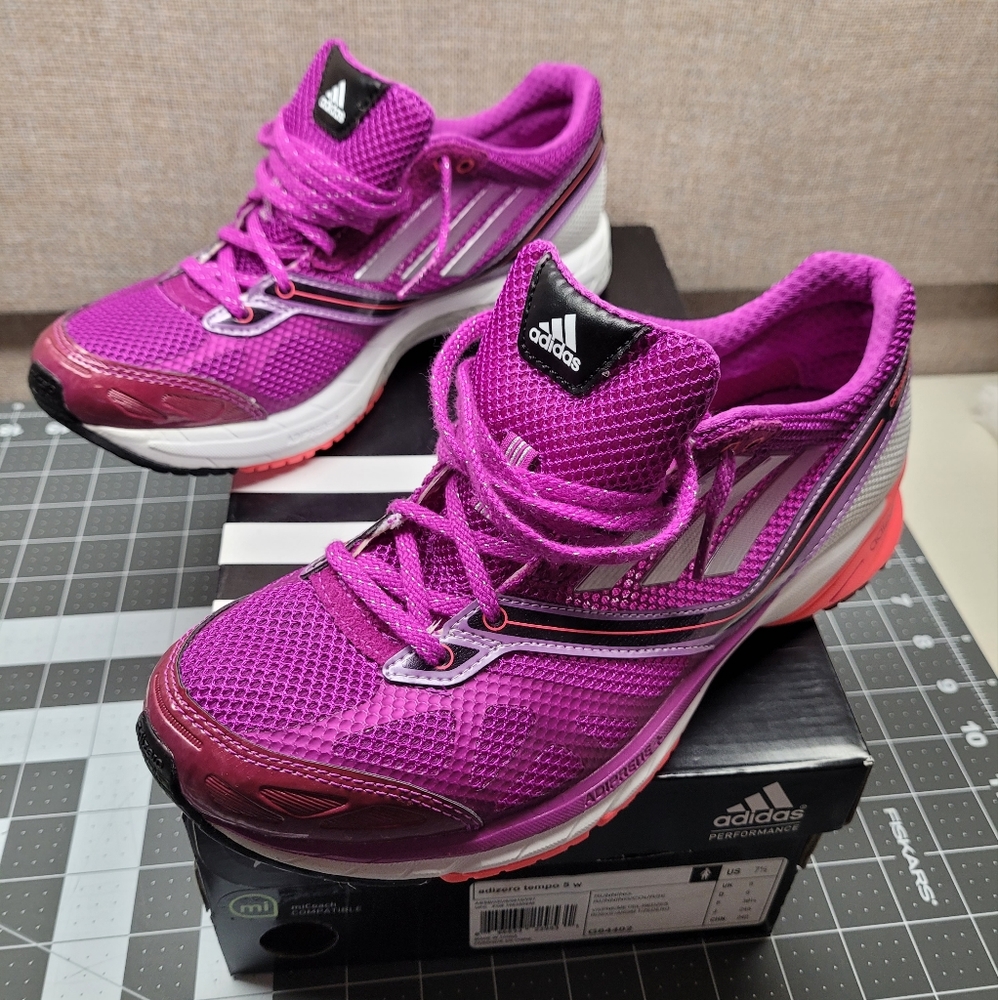 ADIZERO TEMPO 5 W Running Shoes, Women's Size 7.5, Vivid Pink/Silver/Red